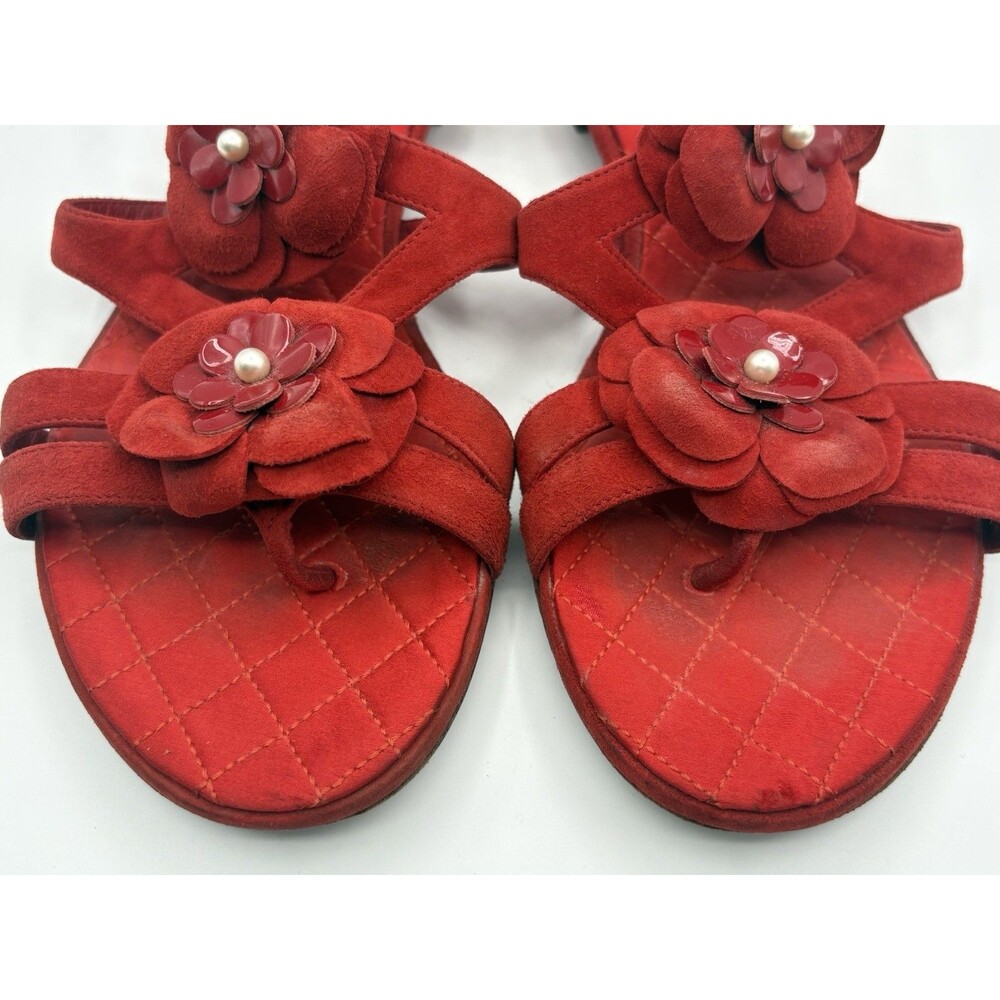 Chanel Red Suede Sandals w/ Camelia Flower Accents Pearls T Strap Size EU 37 - Picture 11 of 13